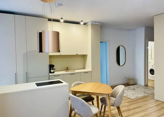 Joy Vivalia 7b-26 * Timisoara